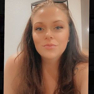 Meet your Posher, Cara